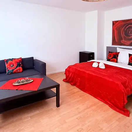 Apartment Roter Mohn, Wuppertal, Schwebebahn Wuppertal